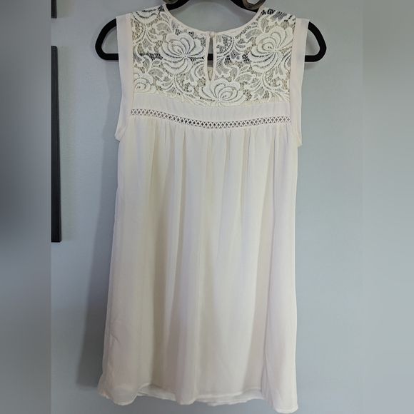 SPEECHLESS IVORY DRESS - Picture 3 of 8